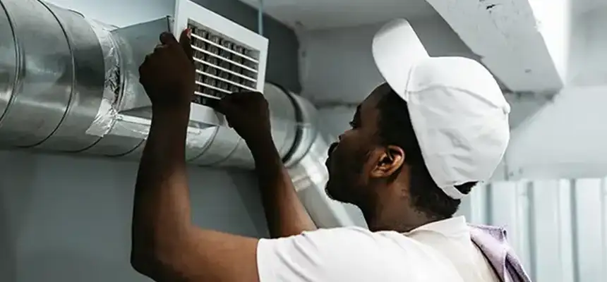 Our Licensed And Insured Cleaners in Lake Worth, FL